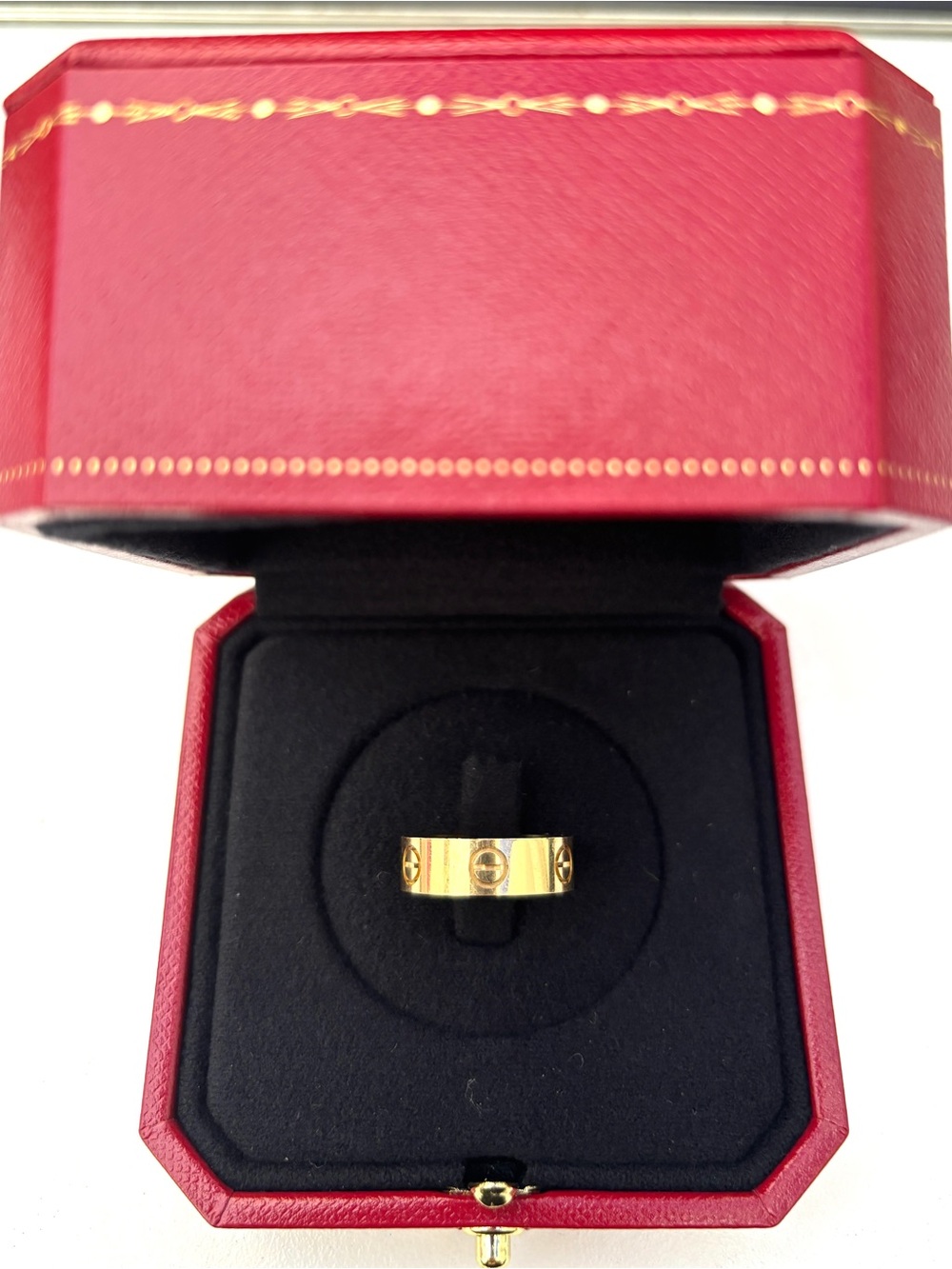Cartier LOVE Classic Ring 18K Yellow Gold Size 50 / US 5.25 Full Set - Picture 10 of 11